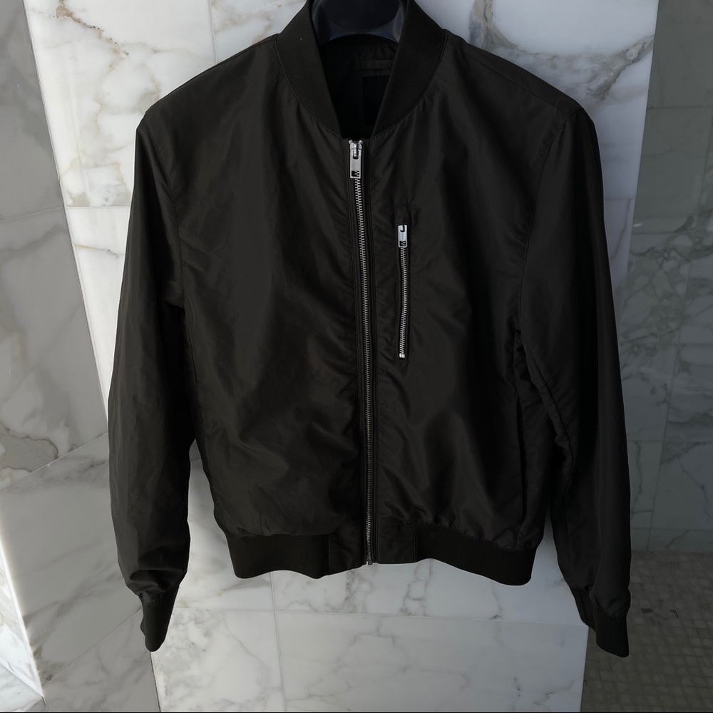 H&M Men’s Bomber Sz S
